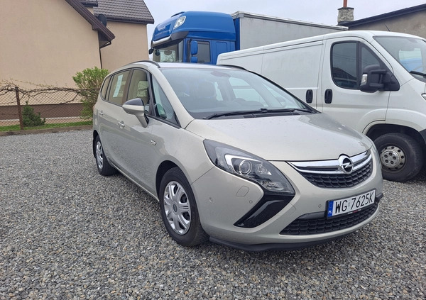Opel Zafira cena 33900 przebieg: 131000, rok produkcji 2012 z Połczyn-Zdrój małe 232